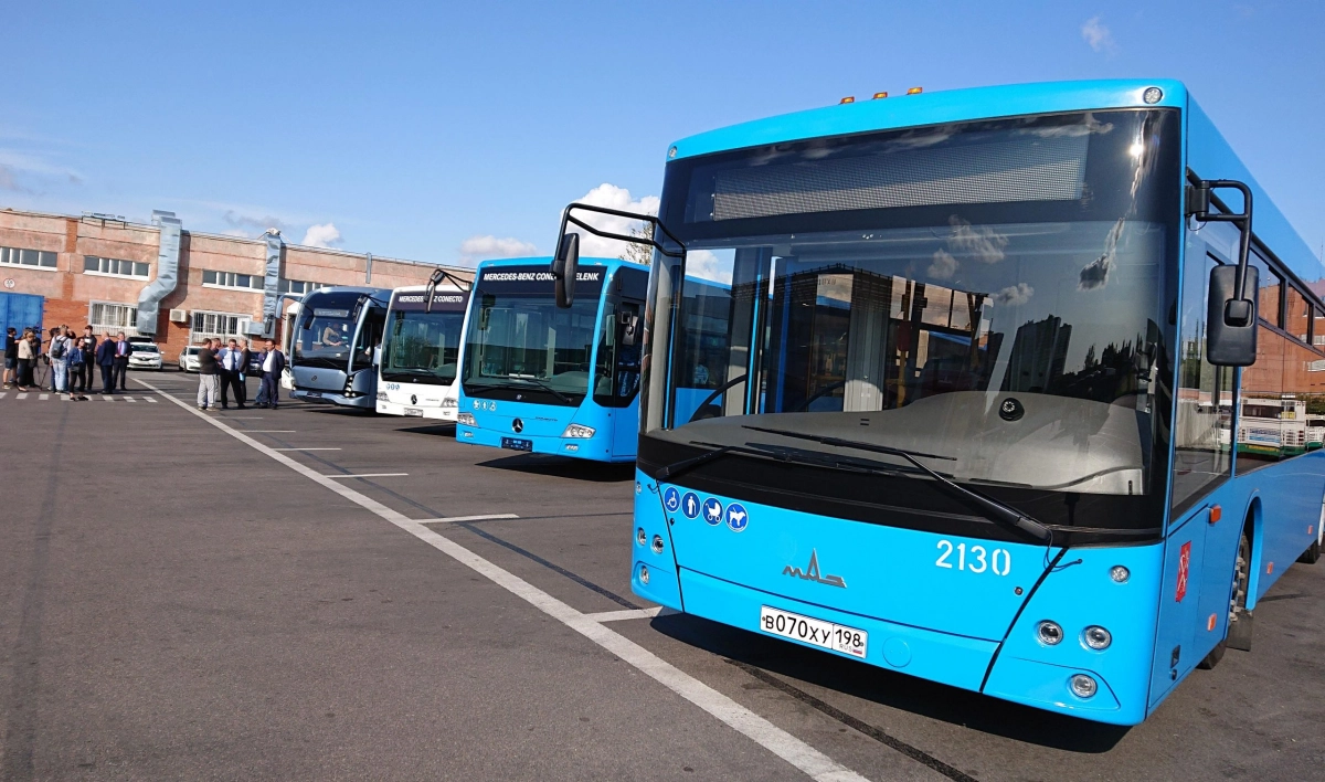 Петербуржцы первыми испытают низкопольный электробус «Сириус» - tvspb.ru