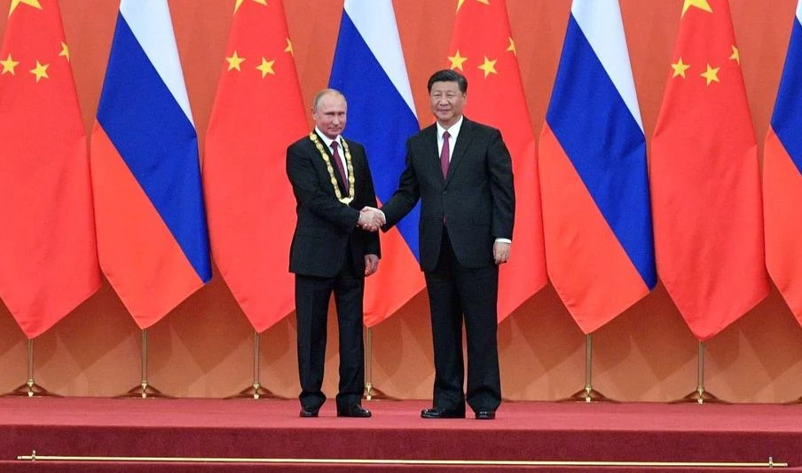 Председатель КНР подарил Путину статуэтку с лицом российского президента - tvspb.ru