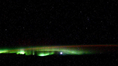 Космонавт из Петербурга показал Полярное сияние с борта МКС