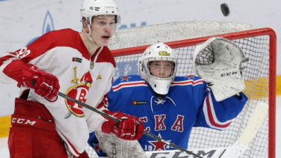 «СКА-1946» обыграл «Русских витязей» со счетом 3:2