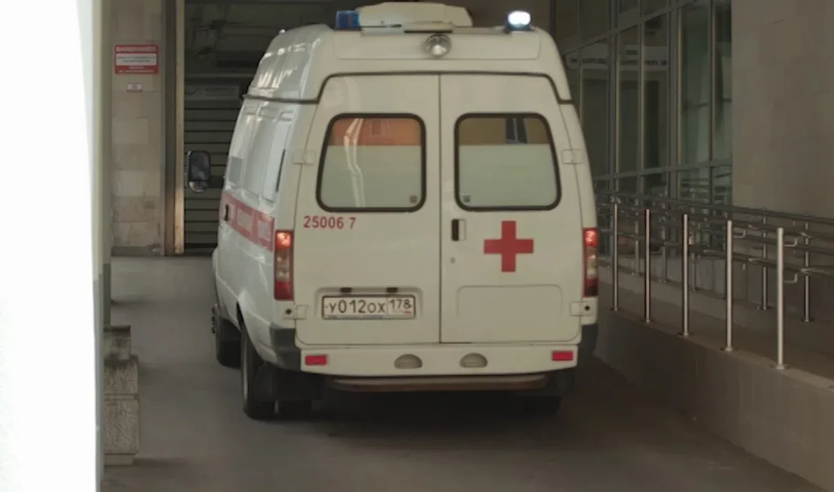 Врач-кардиолог назвала признаки, при которых нужно вызывать скорую при ковиде - tvspb.ru