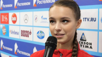 Фигуристка Анна Щербакова стала олимпийской чемпионкой