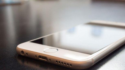 «Серые» смартфоны окажутся в черном списке