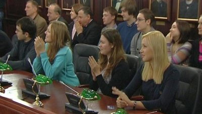 ВЦИОМ рассказал, как россияне относятся к Ксении Собчак