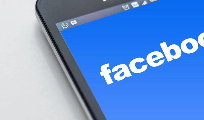 Facebook обвинили в утечке данных 50 миллионов пользователей - tvspb.ru