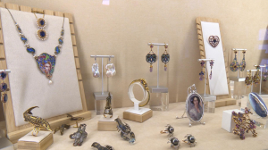 Изящное и тонкое мастерство. Под крышей Павловского дворца удалось собрать более пяти сотен шедевров, созданных современными ювелирами