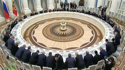 Совфед поддержал закон о ежемесячных выплатах семьям, в которых появился первый ребенок