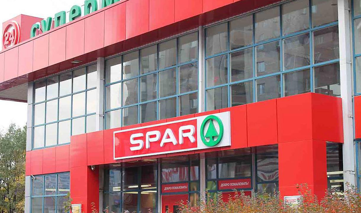 Спар на энергетиков. Супермаркет Спар. Spar сотрудники. Работник спара. Ритейл-сети Spar.