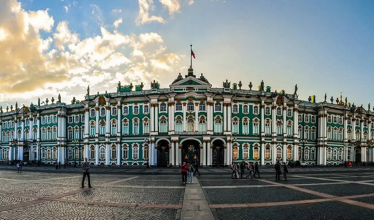 Международный Книжный салон на Дворцовой площади откроется 19 мая - tvspb.ru