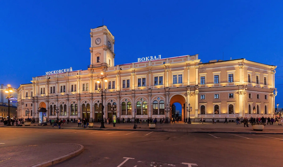 Накануне в «Час Земли» вокзалы Петербурга отключали подсветку - tvspb.ru