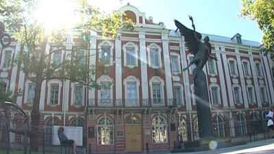 СПбГУ предложил Минобрнауки утвердить единый толковый словарь