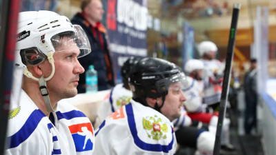 Сборная Петербургской хоккейной лиги проведет серию матчей в Великом Новгороде