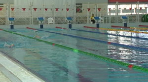 В Петербурге запретили работу спортзалов и бассейнов