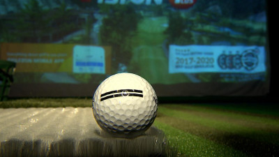 Для петербуржцев открылись бесплатные занятия по гольфу