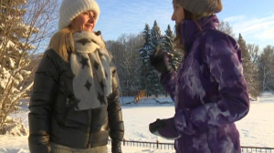 Утро с пользой для тела — Оксана Маслова вышла на прогулку, чтобы сделать зарядку на снегу