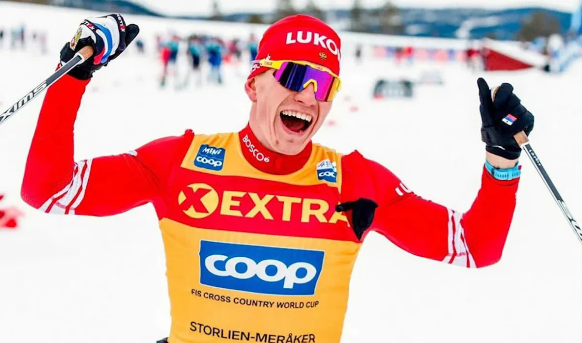 Александр Большунов выиграл лыжный ультрамарафон на чемпионате России - tvspb.ru