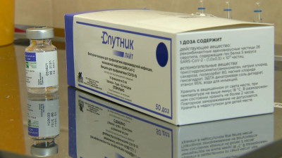 Врач оценил вакцинацию «Спутником Лайт» для ускоренного получения QR-кода