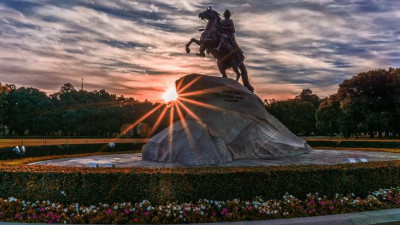 Эстония пригрозила отобрать Петербург у России