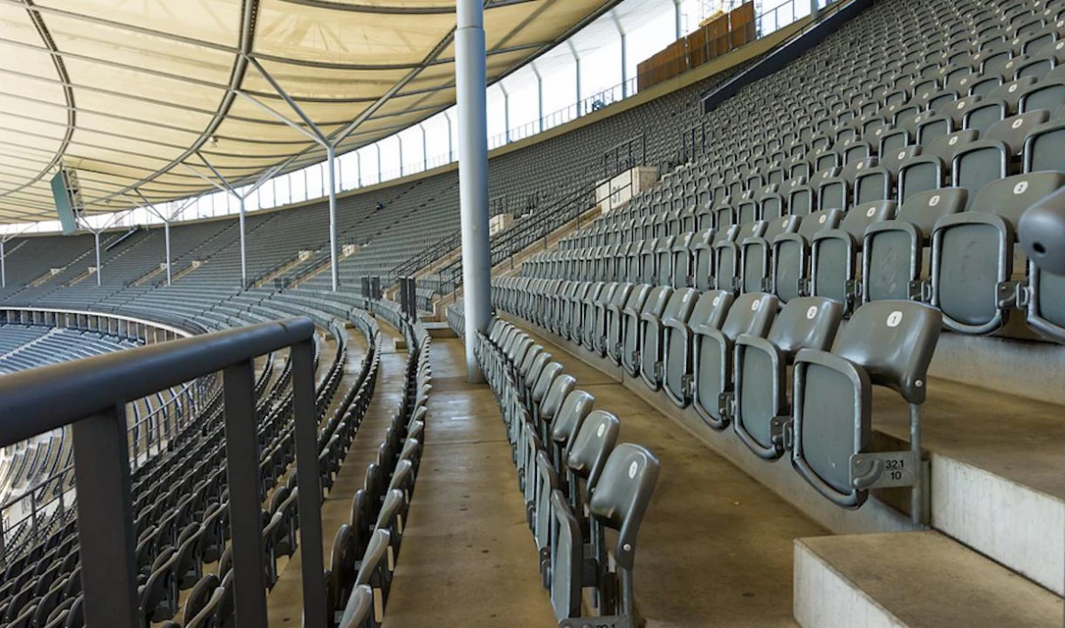 Товарищеские матчи сборной России с Молдавией и Швецией отменены из-за коронавируса - tvspb.ru