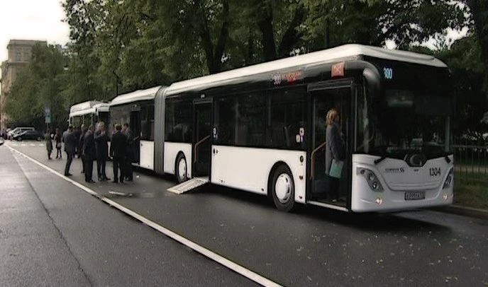 После матча «Зенит» — «Крылья Советов» болельщики смогут воспользоваться автобусами - tvspb.ru