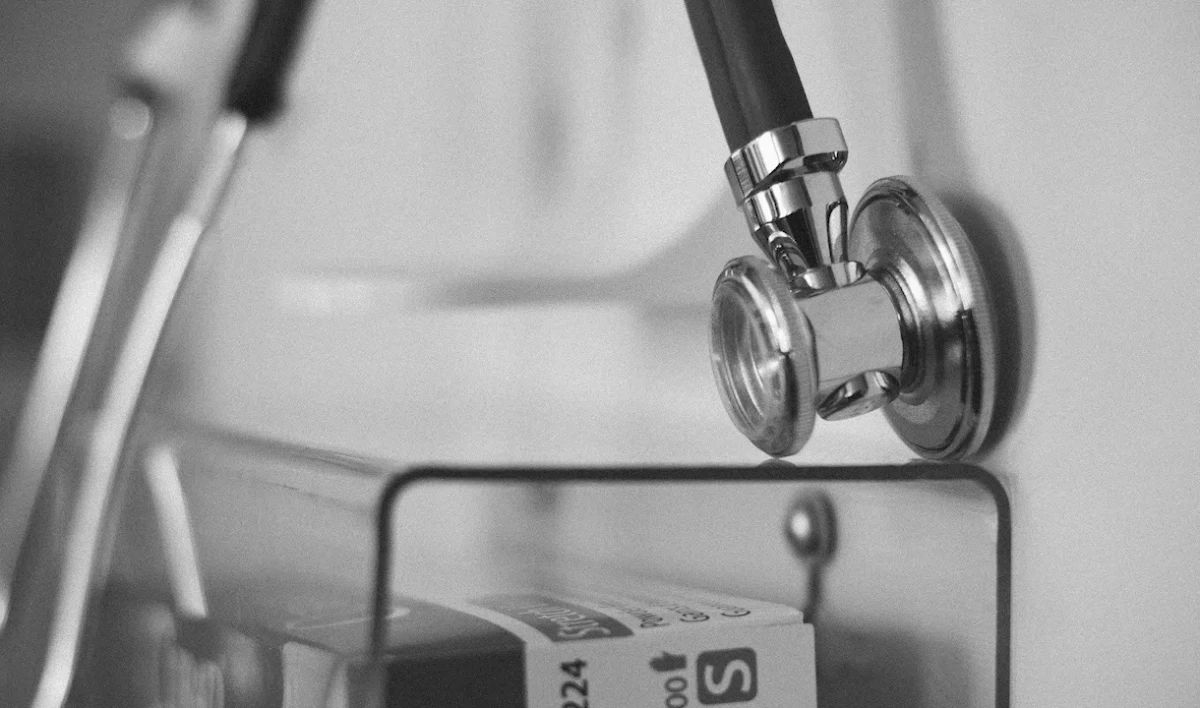 30 петербуржцев скончались от COVID за последние сутки - tvspb.ru