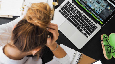 Борьба со стрессом и управление тревожностью. Аналитики рассказали о популярных онлайн-курсах