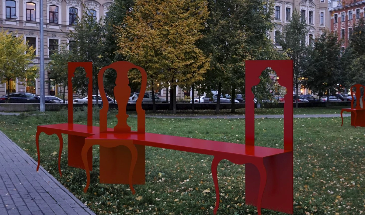 В саду на Петроградской стороне установят «стул Петра I» - tvspb.ru