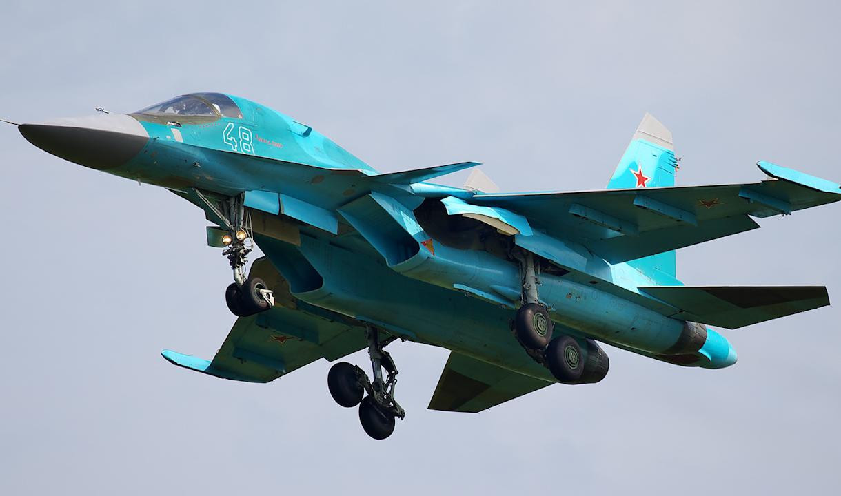 К 2022 году в России создадут модернизированный истребитель Су-34