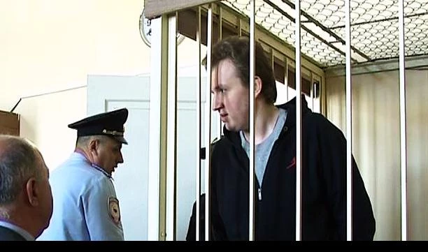 Обвиняемый в организации убийства ректора петербургского вуза объявлен в розыск - tvspb.ru