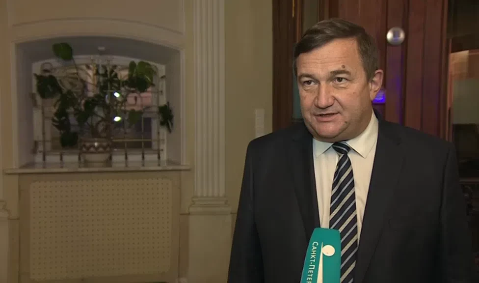 Константин Сухенко стал представителем губернатора в Заксобрании Петербурга - tvspb.ru