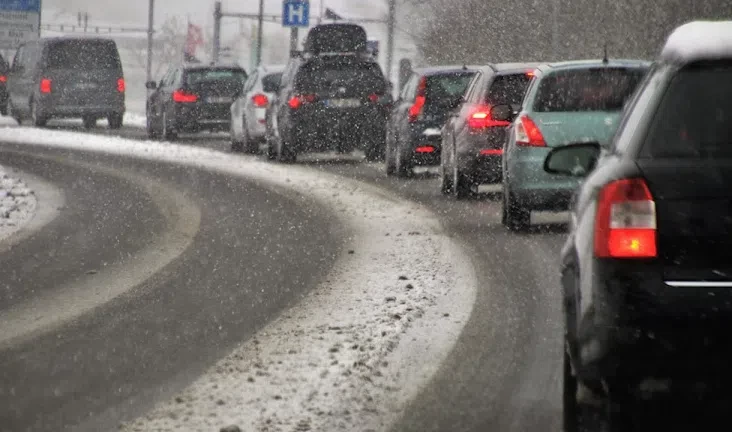 Россия сняла ограничения на пересечение сухопутных границ с Казахстаном и Монголией - tvspb.ru