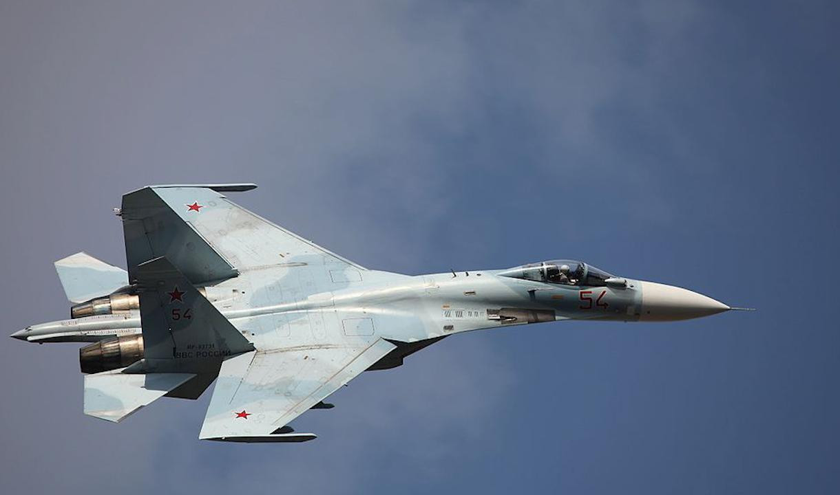 Российский Су-27 перехватил два самолета-разведчика ВВС Швеции и ВМС Германии над Балтикой