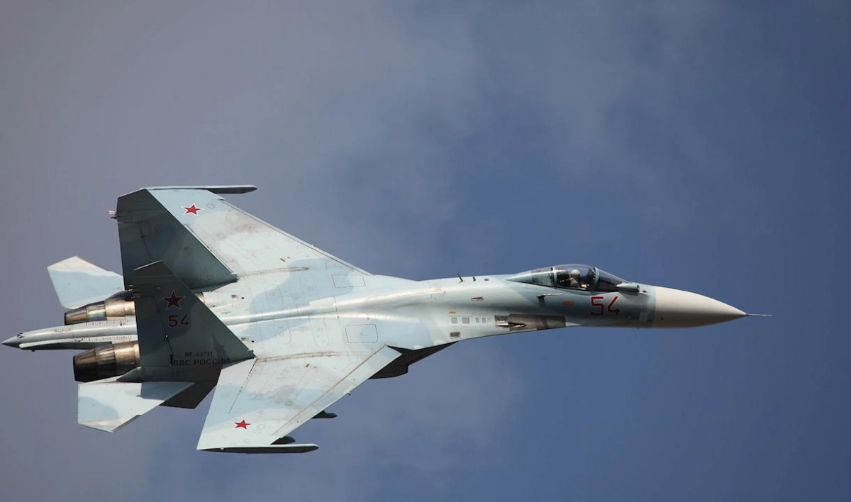 Российский истребитель перехватил самолет-разведчик США над Черным морем - tvspb.ru