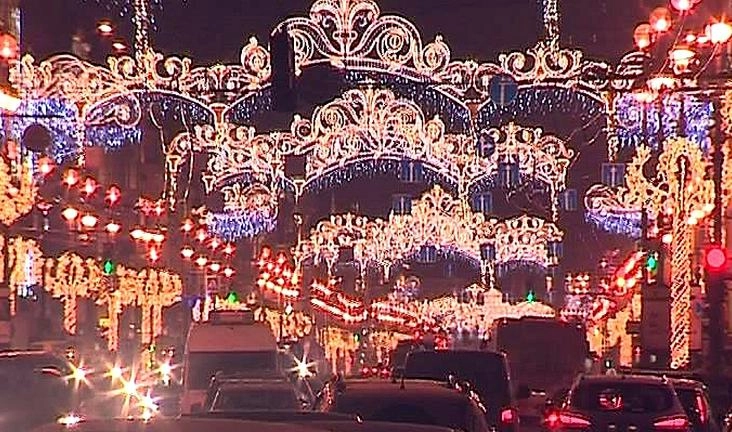 В Петербурге объявлен конкурс на световое оформление города к Новому году - tvspb.ru