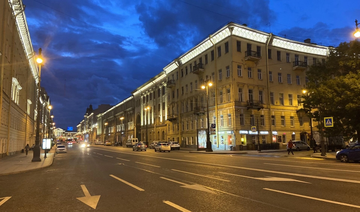Фасады зданий на Московском проспекте засияли новым светом - tvspb.ru