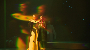 С QR-кодом по дороге из жёлтого кирпича: премьера в театре Комедии имени Н. П. Акимова