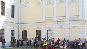 Мушкетёры, фузильеры, треуголки и много интересной истории и музыки: «Петровская ассамблея» в Шереметевском дворце