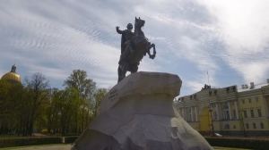 Как Санкт-Петербург столицей стал: дипломатический, духовной и правительственной