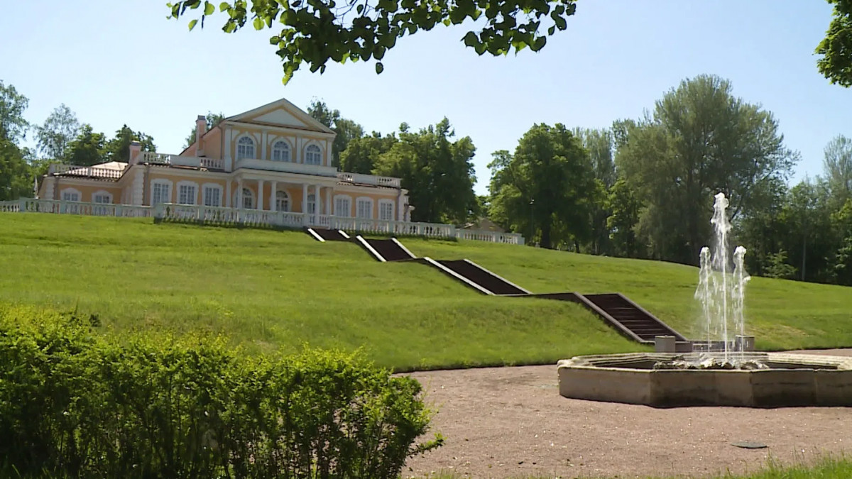 Историческая прогулка по Петербургу. Путевой дворец Петра Первого в Стрельне