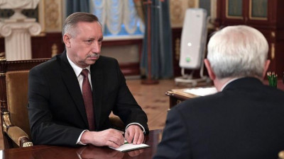 Александр Беглов поздравил Владимира Путина с днем рождения