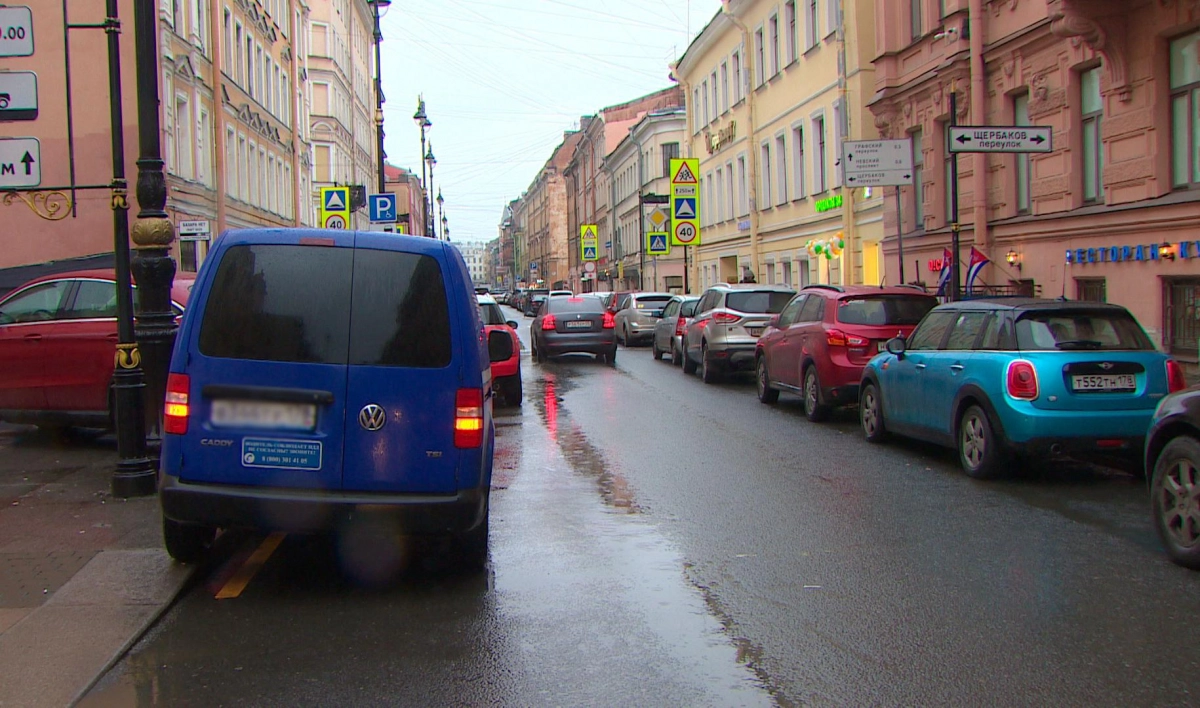 Эксперты считают, что установка дополнительных камер на улице Рубинштейна не решит проблему с нарушителями - tvspb.ru