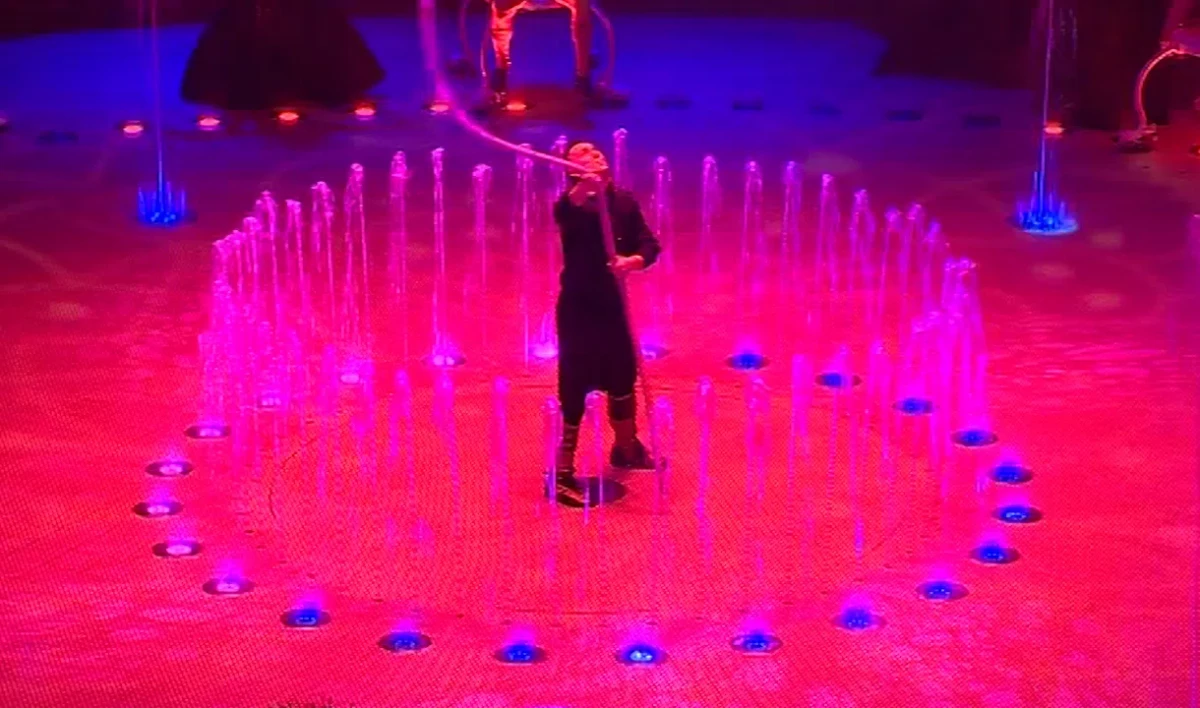 Манеж Цирка на Фонтанке наполнили водой ради мюзикла «Одиссея» - tvspb.ru