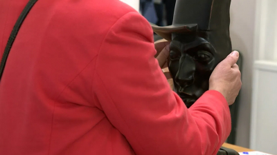 Русский музей открыл тактильную галерею в Строгановском дворце