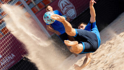 Пляжный «Кристалл» начинает с победы Суперфинал