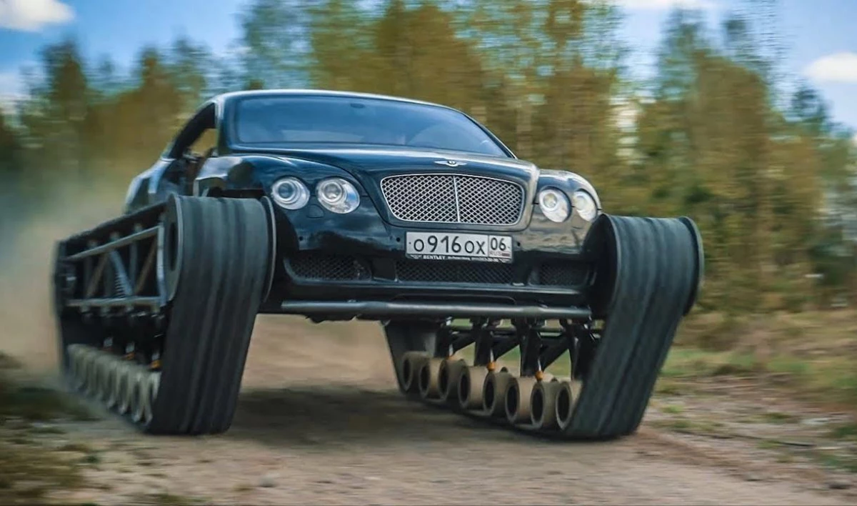 Петербургские автолюбители сделали из Bentley танк - tvspb.ru