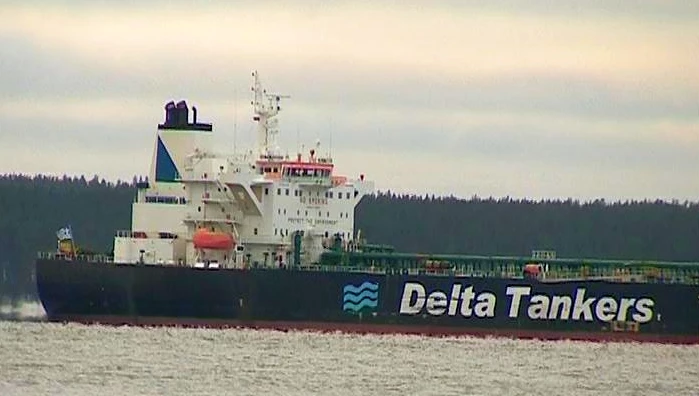 Швартовка не тем местом: греческий танкер задержан в порту Приморск до 14 декабря - tvspb.ru