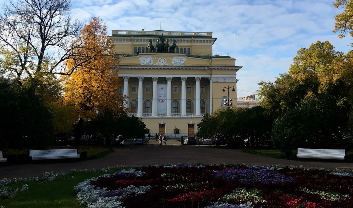 Александринский театр предоставил молодым театрам площадку для дебюта - tvspb.ru