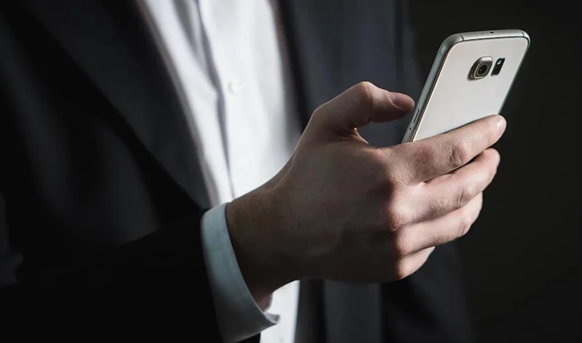 Пользователей Android предупредили об опасных приложениях - tvspb.ru