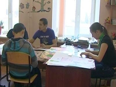 СМИ: Телефон-спиннер выпустили в Китае - tvspb.ru