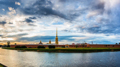 В Петропавловской крепости открылась выставка молодых художников «МетаПетербург»